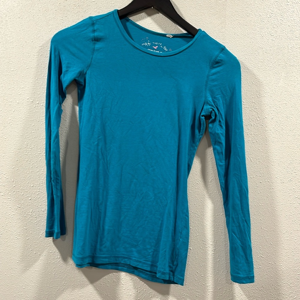 Soft And Stretchy Longsleeve